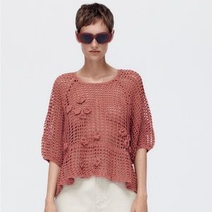 ZARA CROCHET KNIT TOP FLOWER APPLIQUÉ BOHEMIAN LIMITED EDITION SMALL (NWOT)